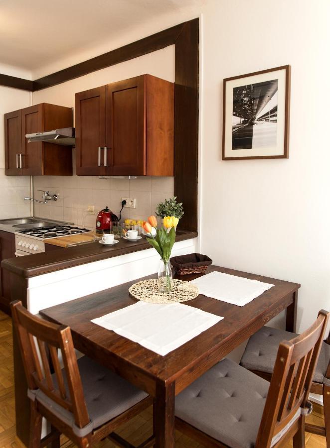 Warsawrent Apartamenty Centralna Bilik gambar